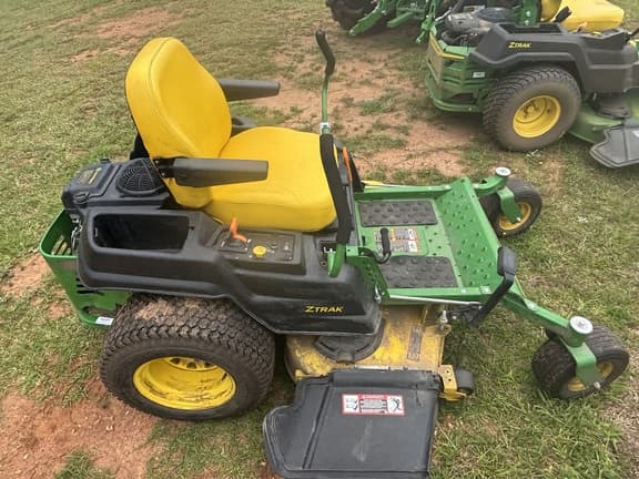 Image of John Deere Z540R equipment image 2