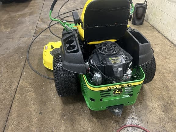 Image of John Deere Z540R equipment image 2