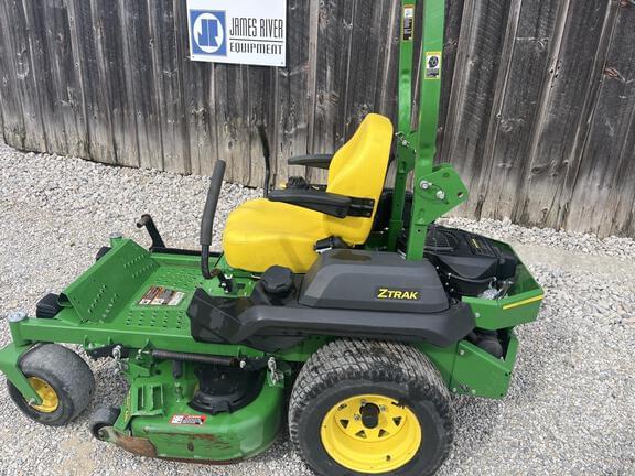 Image of John Deere Z720E equipment image 1