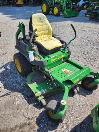 Image of John Deere Z735M equipment image 1