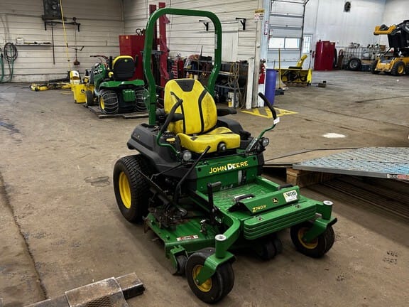 2020 John Deere Z740R Equipment Image0
