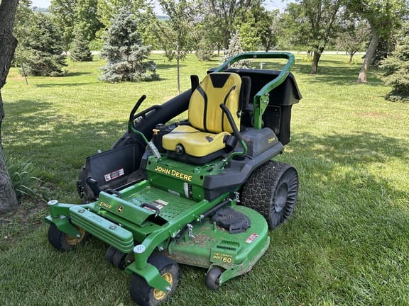 2020 John Deere Z740R Equipment Image0
