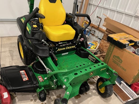 2020 John Deere Z915E Equipment Image0