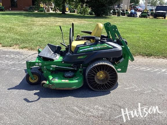 Image of John Deere Z915E equipment image 4