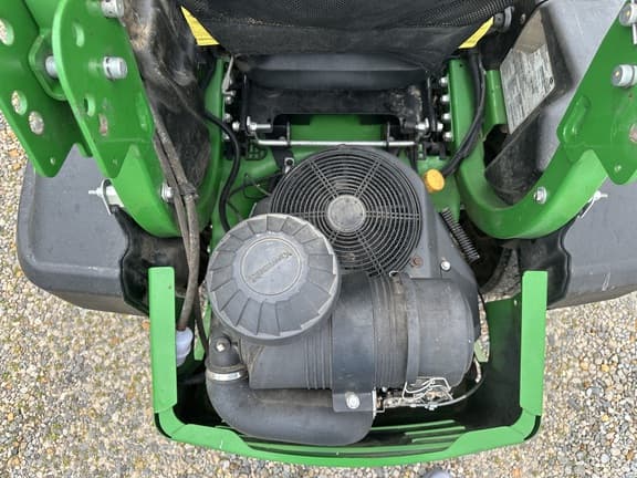 Image of John Deere Z930M equipment image 4