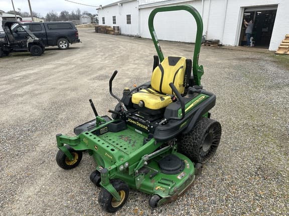 Image of John Deere Z930M equipment image 1