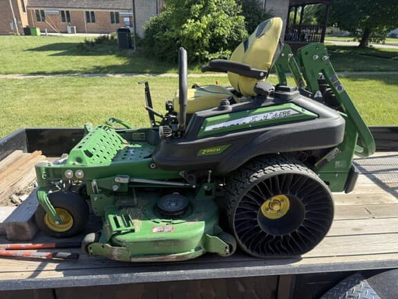 Image of John Deere Z950M Primary image