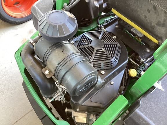 Image of John Deere Z960M equipment image 4