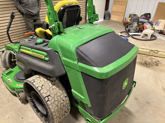 Image of John Deere Z997R equipment image 1