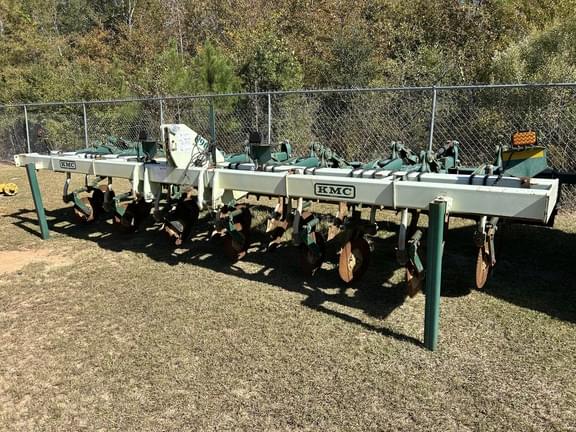 Image of KMC 6900 Primary image