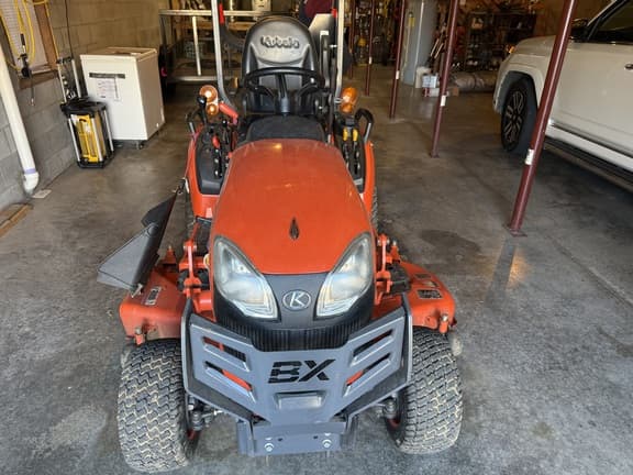 Image of Kubota BX2380 equipment image 2