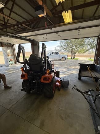 Image of Kubota BX2680 equipment image 4
