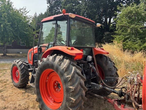 Image of Kubota M6-111 equipment image 1