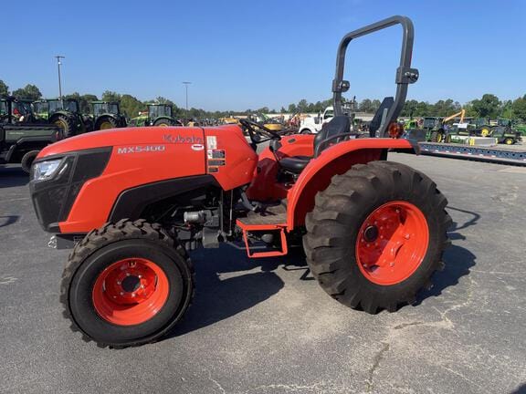 2020 Kubota MX5400 Equipment Image0