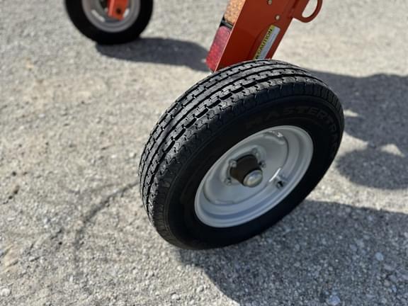 Image of Kubota RA110CR equipment image 4