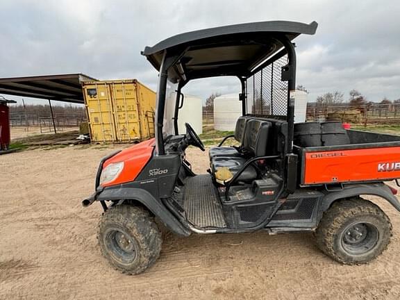 Image of Kubota RTV-X900 equipment image 3