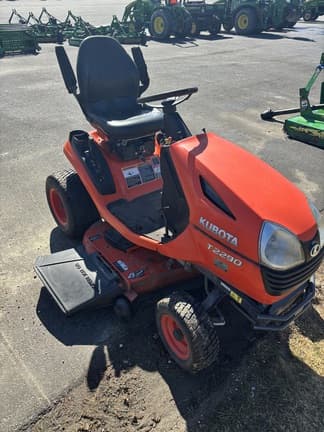 Image of Kubota T2290 Primary image
