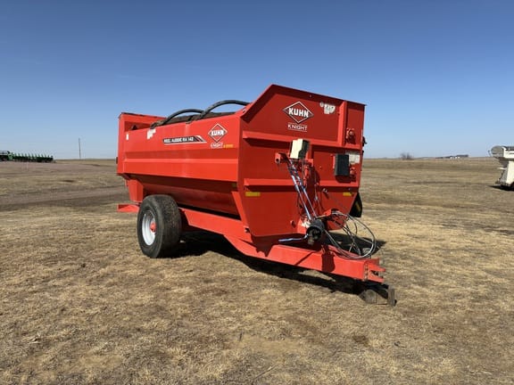 2020 Kuhn Knight RA142 Equipment Image0
