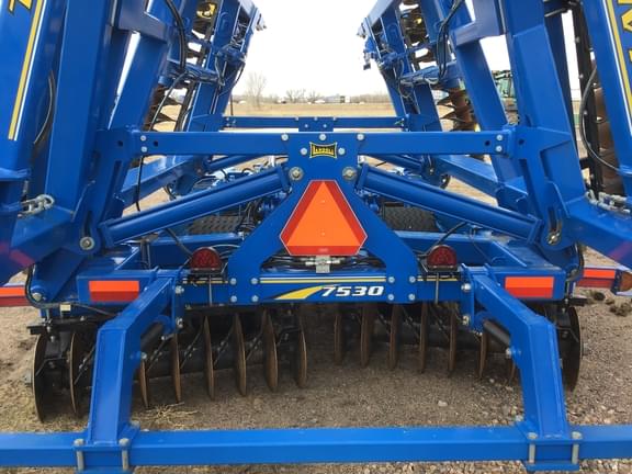 Image of Landoll 7530 equipment image 4