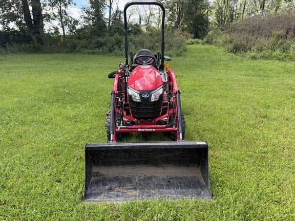 2020 Mahindra eMax 20S Equipment Image0