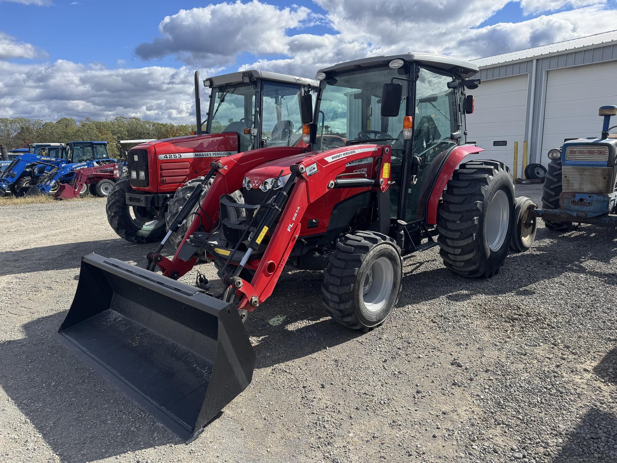 2020 Massey Ferguson 1760M Equipment Image0