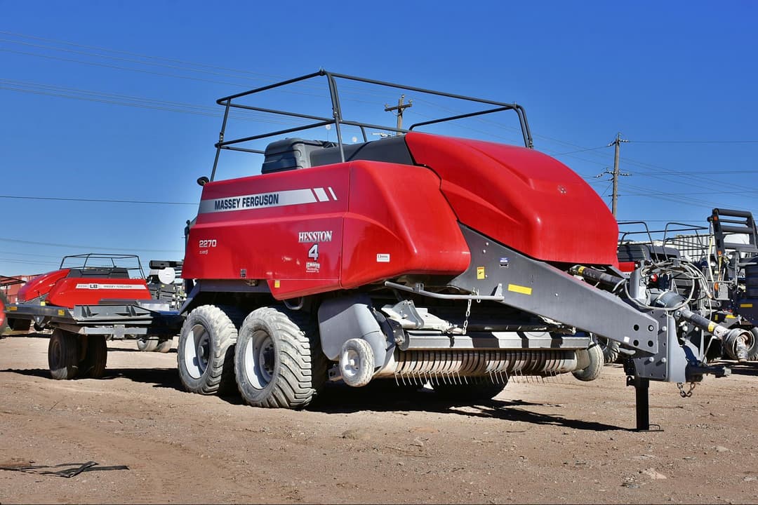 Image of Massey Ferguson 2270 Primary image