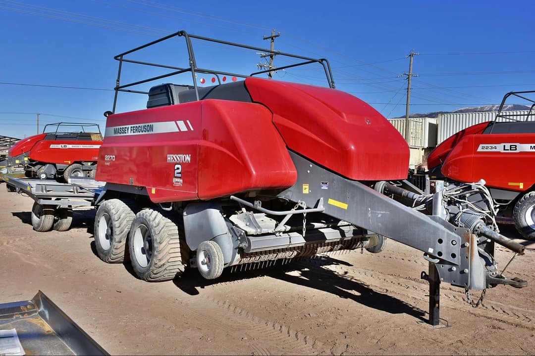 Image of Massey Ferguson 2270 Primary image