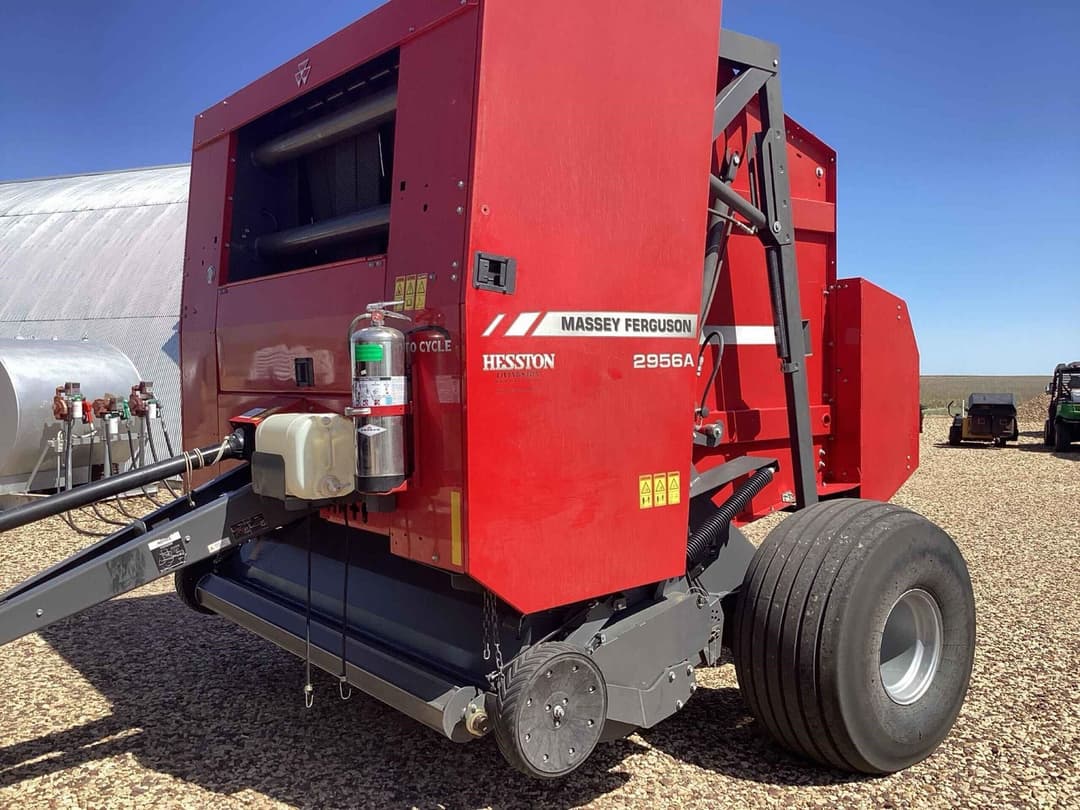 Image of Massey Ferguson Hesston 2956 Primary Image