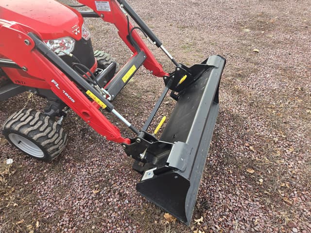 Image of Massey Ferguson GC1725M equipment image 3