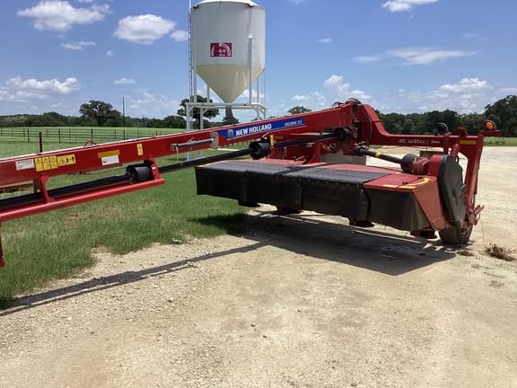 Image of New Holland 313 equipment image 2
