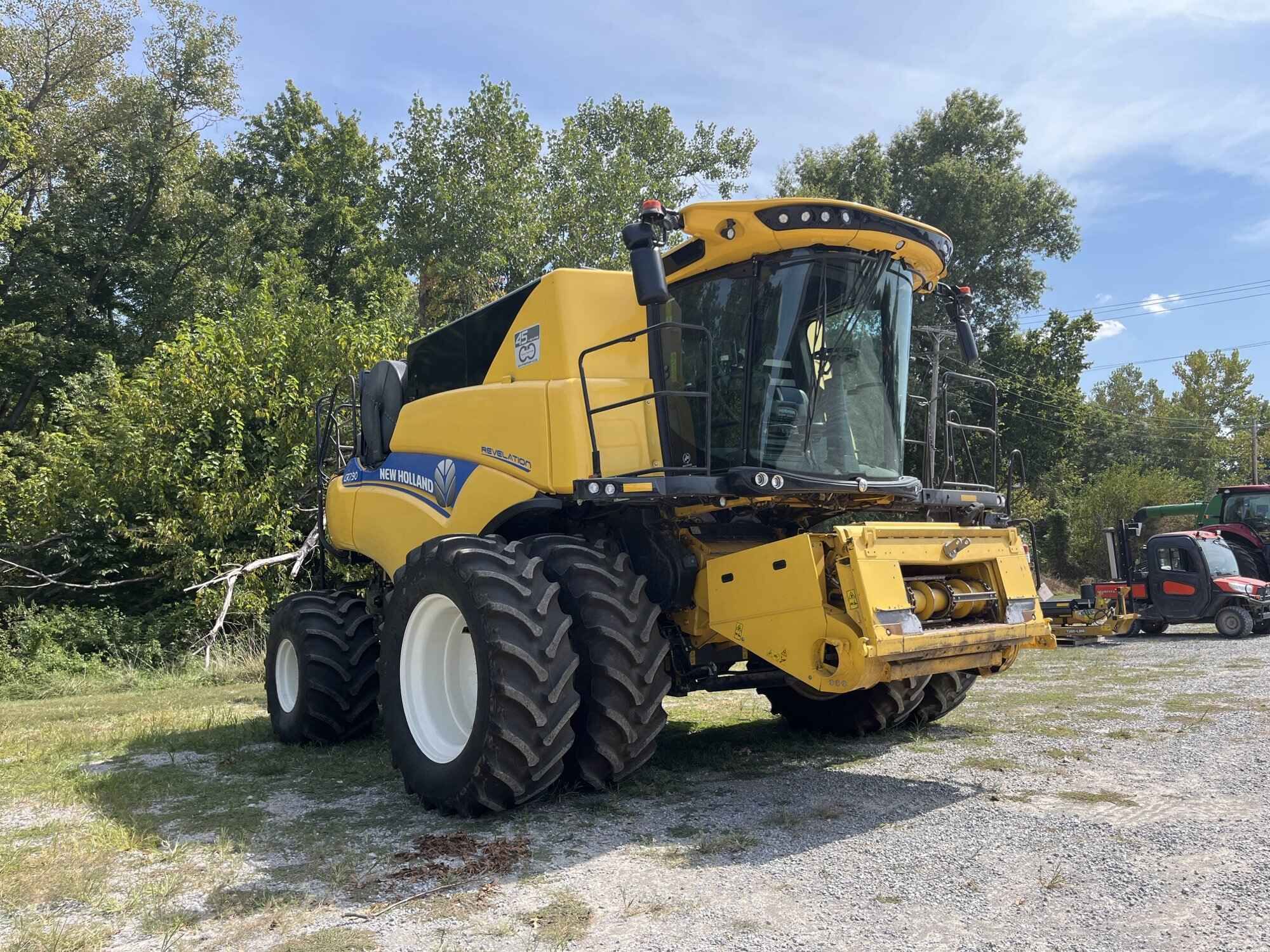 2020 New Holland CR7.90 Equipment Image0