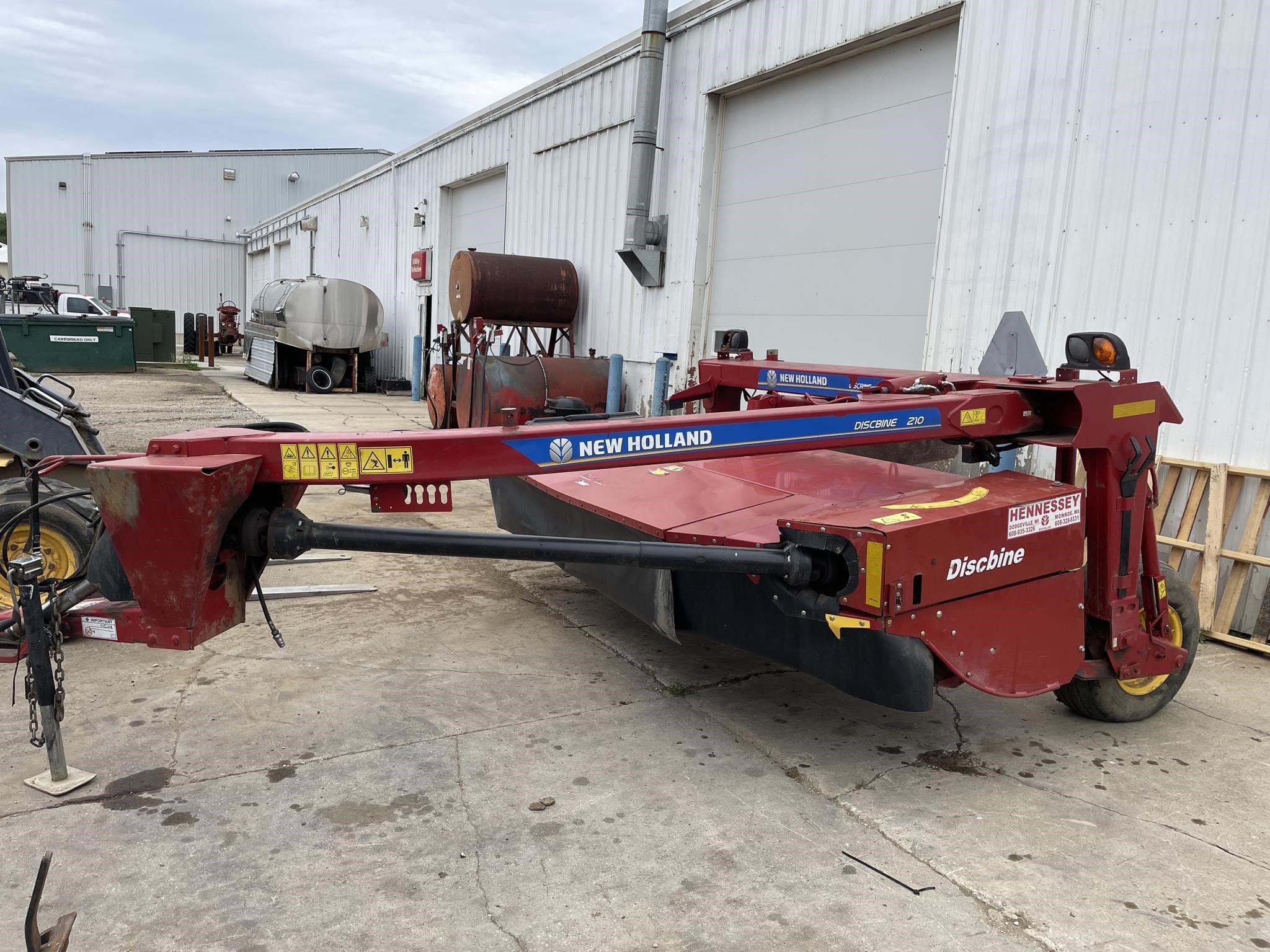 2020 New Holland 210 Equipment Image0