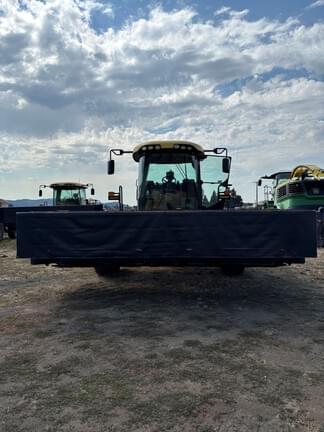 Image of New Holland 260 equipment image 3