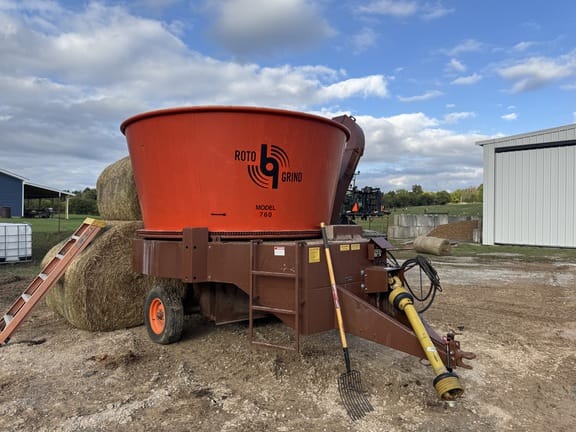 2020 Roto Grind 760 Equipment Image0