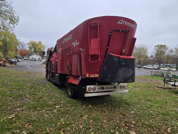 Image of Trioliet TRIOTRAC 2-2400 equipment image 3
