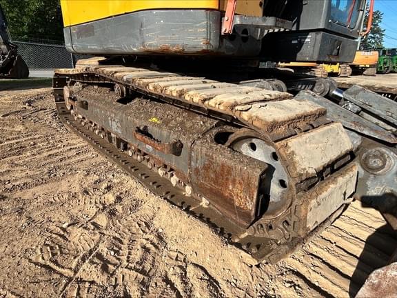 Image of Volvo ECR145EL equipment image 4