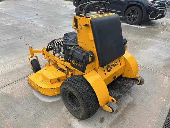 Image of Wright Stander B equipment image 3