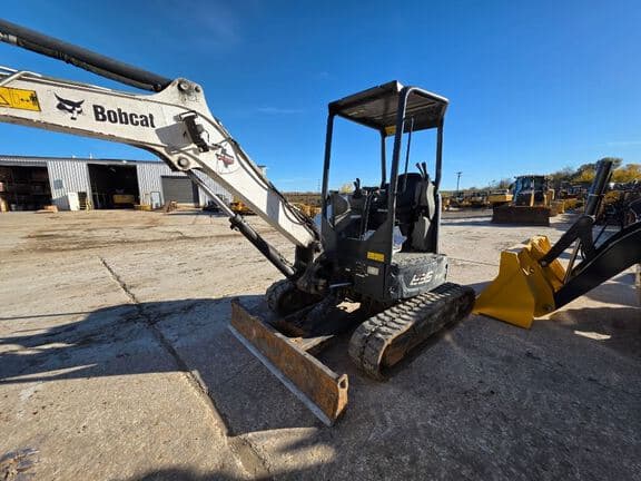 Image of Bobcat E35 Primary image