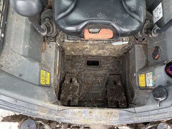 Image of Bobcat S66 equipment image 3