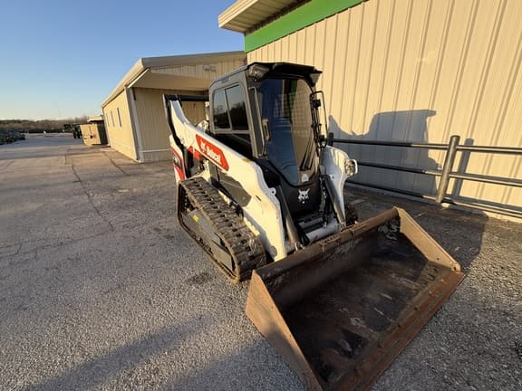 Image of Bobcat T76 equipment image 2