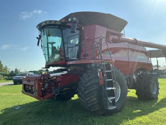 Image of Case IH 8250 equipment image 1