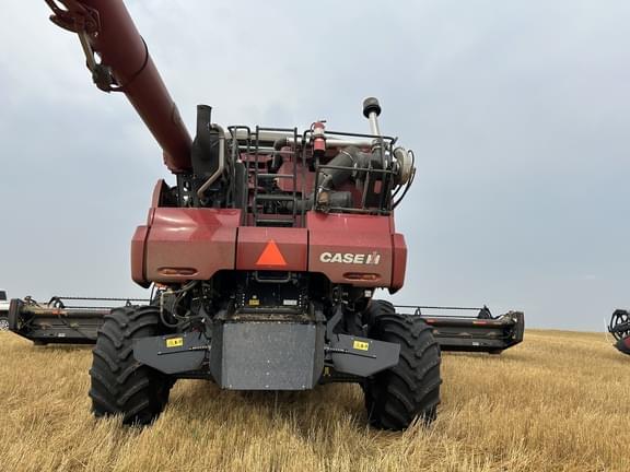 Image of Case IH 8250 equipment image 2