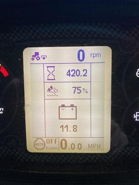 Image of Case IH Farmall 90C equipment image 3