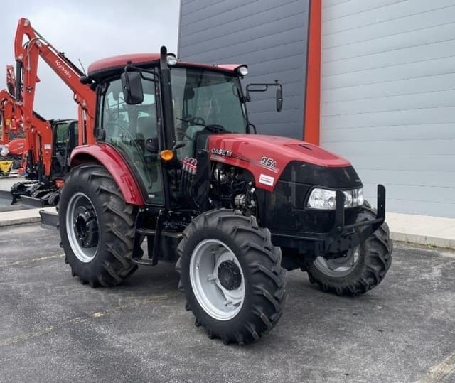 Image of Case IH Farmall 95C equipment image 1