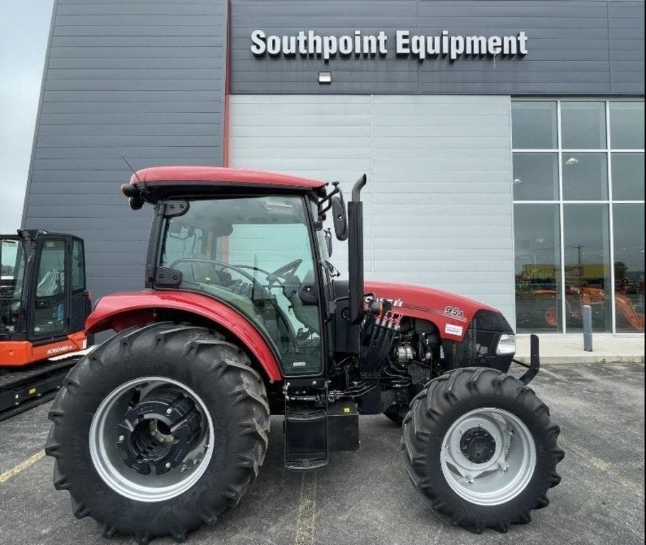 Image of Case IH Farmall 95C Primary image