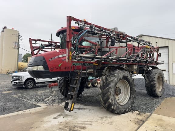Image of Case IH Patriot 4440 equipment image 2