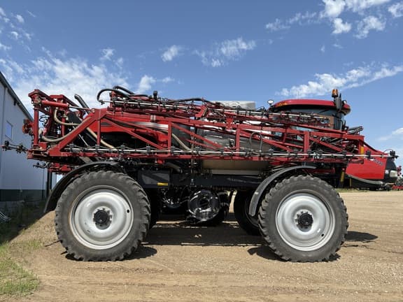Image of Case IH Patriot 4440 equipment image 2