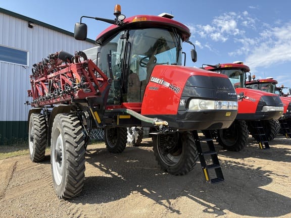 2021 Case IH Patriot 4440 Equipment Image0