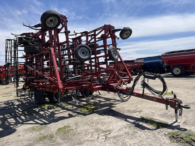 Image of Case IH Tigermate 255 equipment image 1
