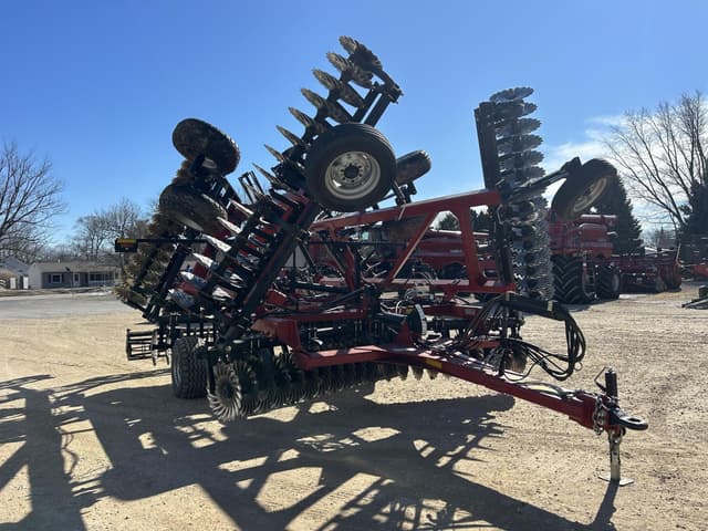 Image of Case IH Barracuda 335 equipment image 2